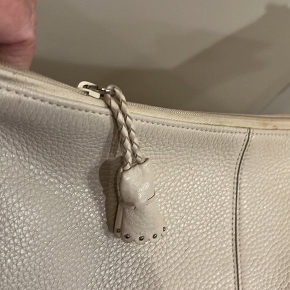 Off-white Brighton leather shoulder bag with silver stud detail - Picture 12 of 15